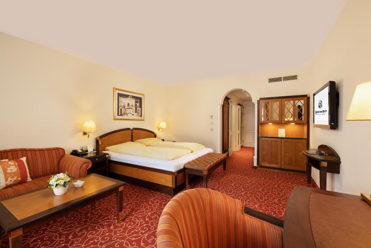Hotel Friesacher Anif Exterior foto